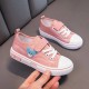 2024 frühling und Herbst Neue kinder Jungen Mädchen Leinwand Schuhe Kleine Weiße Schuhe Verschiedene freizeitschuhe